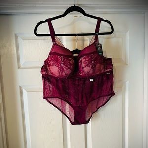Torrid Lightly Lined Lace Full Coverage Balconette Bra and Panty Set.